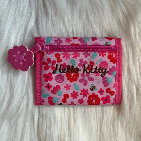 Hello Kitty Pink and Red Floral Velcro Wallet - Picture 2 of 3